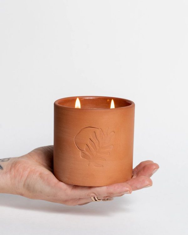 Botanical Bliss Double-Wick Ceramic Candle